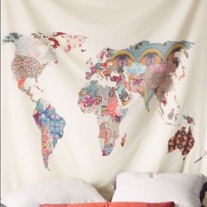 Urban outfitter world map floral tapestry